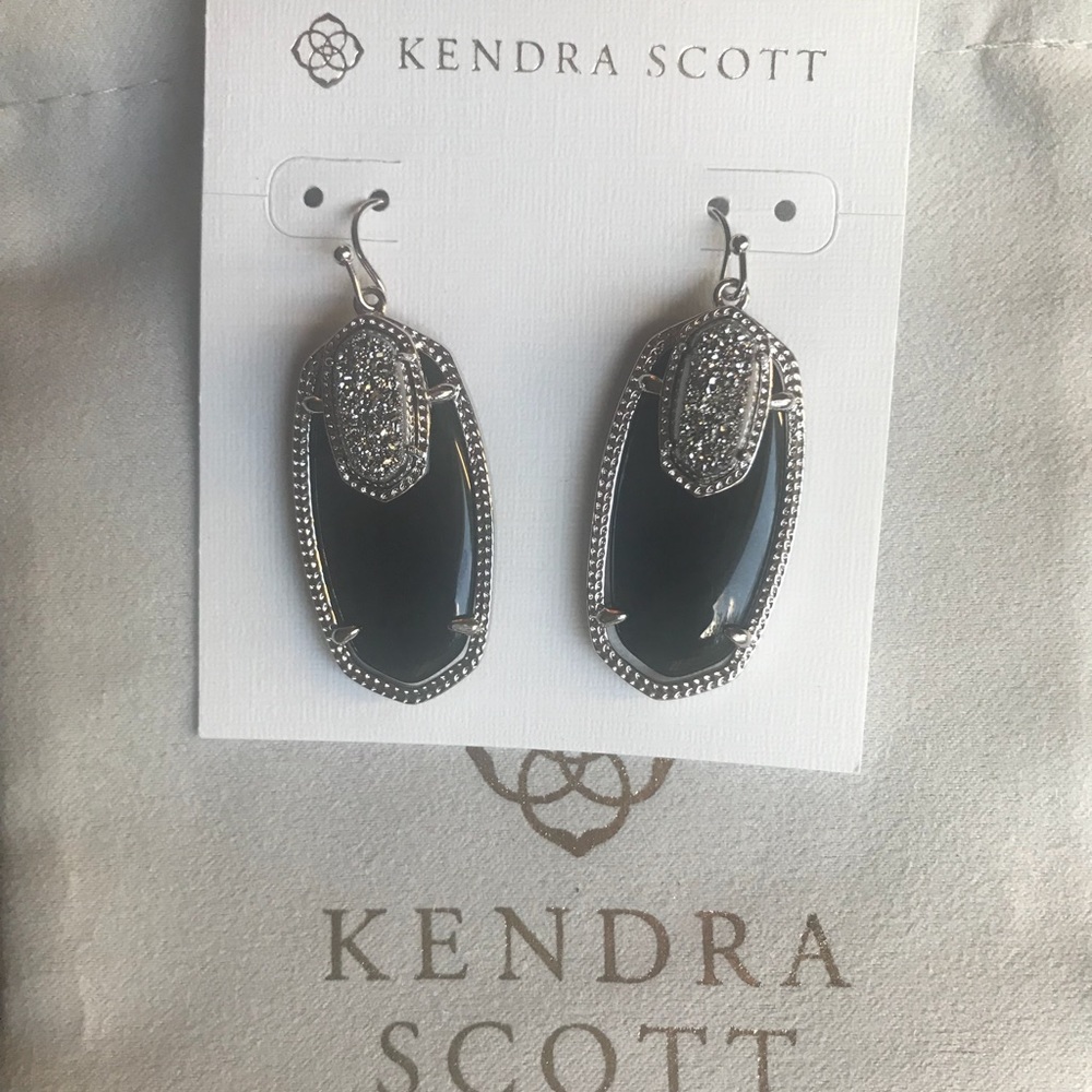 RARE Kendra Scott Emmy earrings Black + Plat Drusy